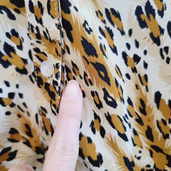 💕 Club Z Collection Cheetah Animal Print Top Size 2X - Picture 16 of 16